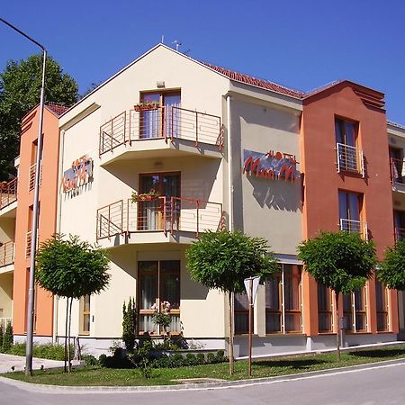 Hotel Mladimir Daruvar Luaran gambar